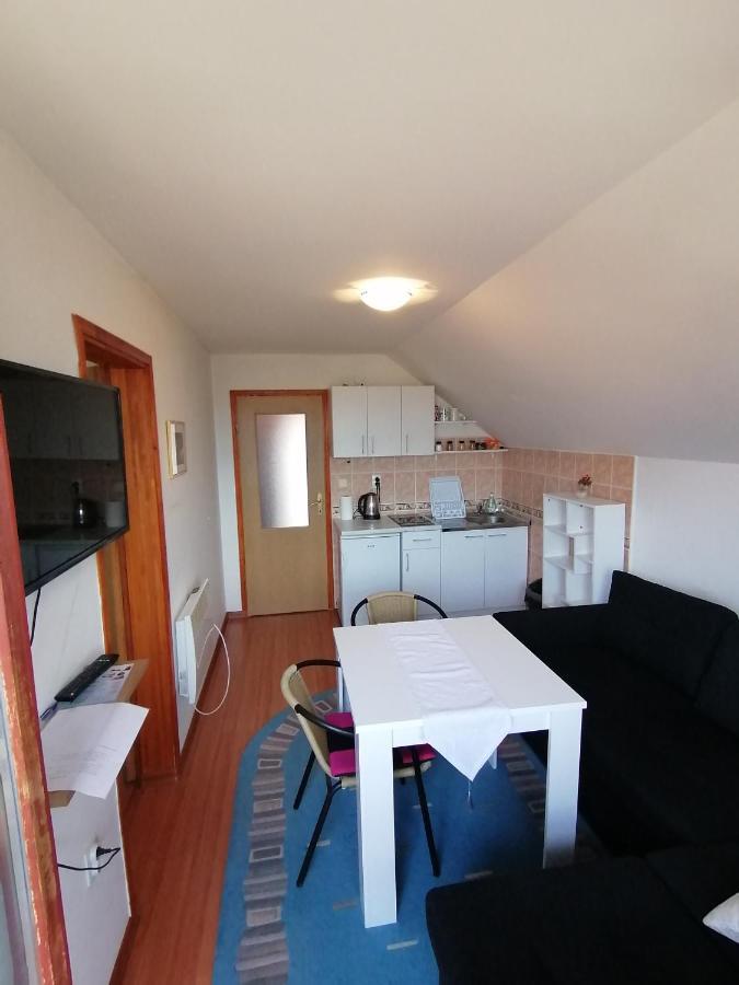Apartamento Sweet House Pale Exterior foto